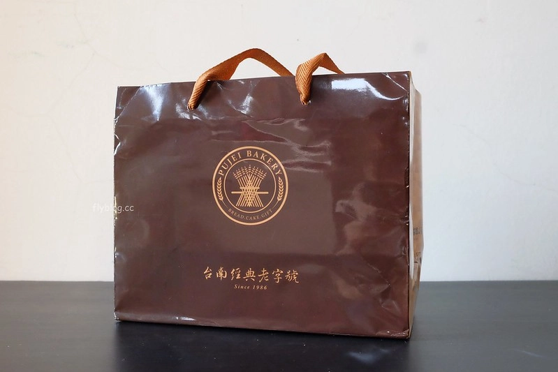 葡吉麵包店｜台南30年老字號葡吉麵包，網友推薦羅宋麵包全台第一 @飛天璇的口袋