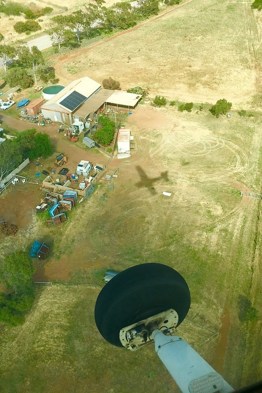 澳洲珀斯｜Hutt Lagoon 粉紅湖，西澳特別的自然景觀，上帝遺落小玫瑰，IG打卡熱門景點 @飛天璇的口袋