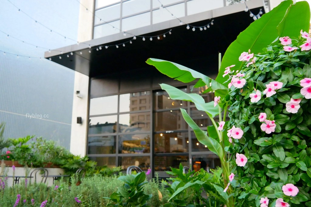 台中西屯｜多爾法式烘焙 DORE French Bakehouse．台中七期最美的麵包店，早午餐酸麵包都好吃 @飛天璇的口袋