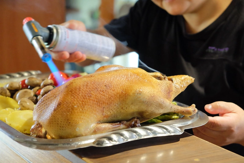 小為師傅這裡餐館｜嘉義隱藏版的無菜單料理，一天只招待一組客人，沒有預約吃不到哦！ @飛天璇的口袋