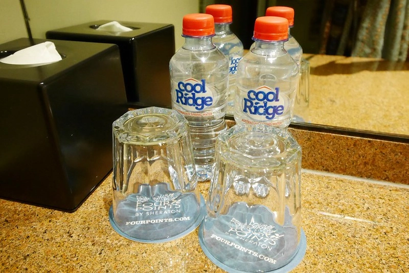 澳洲珀斯｜Four Points By Sheraton 福朋喜來登飯店，珀斯體育館正對面，隔壁有便利商店 @飛天璇的口袋