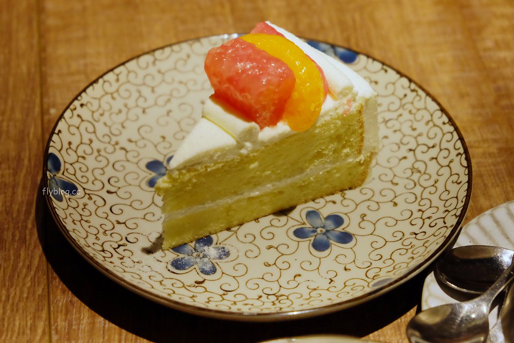 台北信義｜請請義大利麵逸仙店，餐點好吃份量又多，披薩甜點也很好吃，台北義式餐廳推薦 @飛天璇的口袋