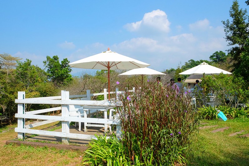 VilaVilla魔法莊園｜苗栗卓蘭景觀餐廳，結合樹屋、沙坑、溜滑梯，苗栗親子美食旅遊景點推薦 @飛天璇的口袋