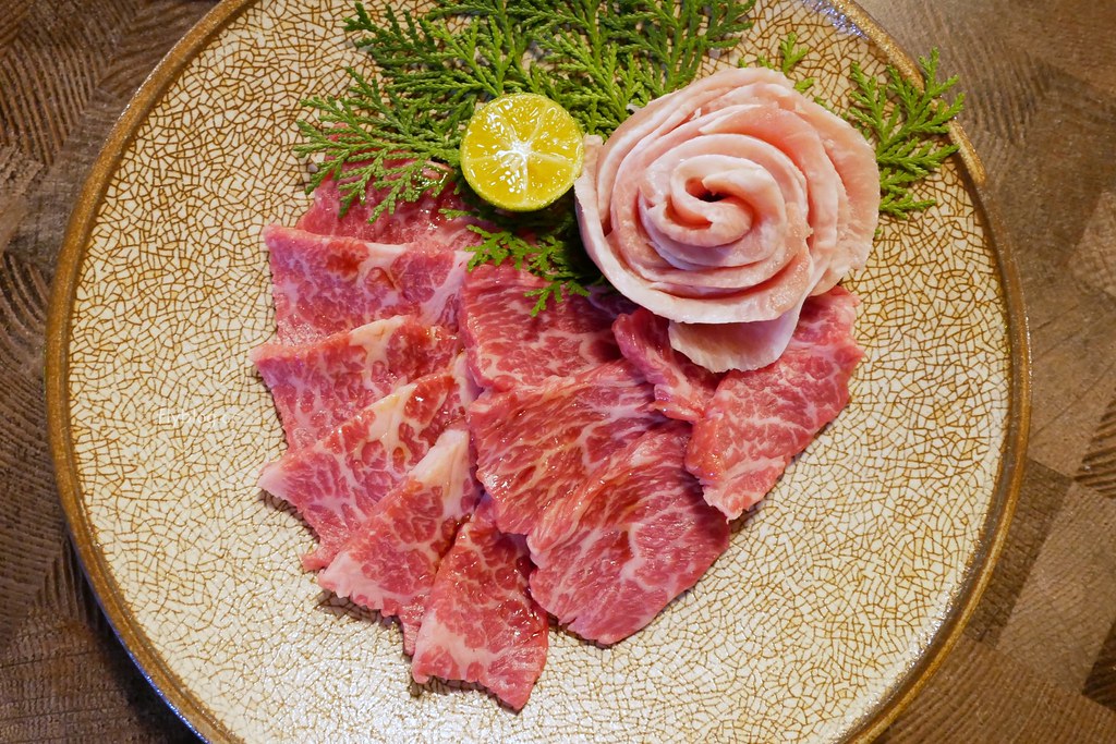 森森燒肉@中科店┃台中西屯：東西好吃服務也不錯，當月壽星生日還有打8.5折 @飛天璇的口袋