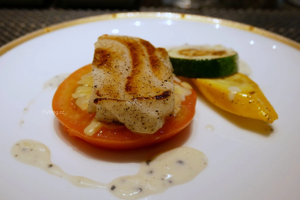 台中南屯｜紅花鐵板燒．台北知名鐵板燒進駐公益路，一年一次的奢華生日大餐 @飛天璇的口袋