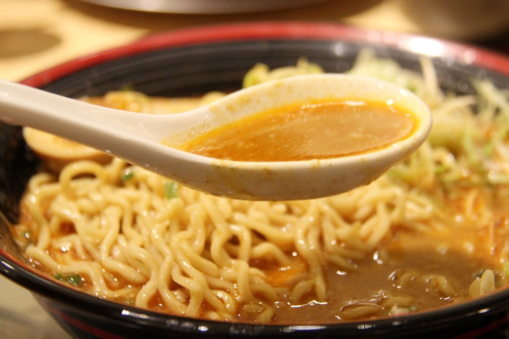 【台中梧棲】屯京拉麵，來自日本池袋的超人氣拉麵店，個人心中在台灣吃到第二名的拉麵店 @飛天璇的口袋