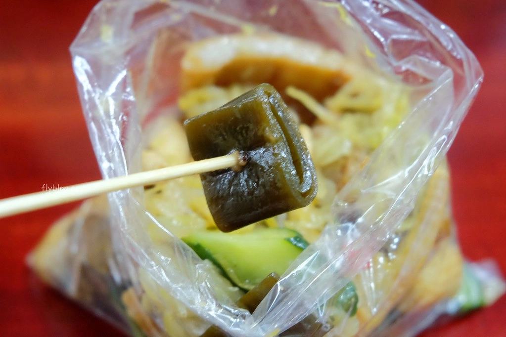 台中南區｜黃金滷味．好吃清爽又入味的滷味，忠孝夜市人氣美食推薦 @飛天璇的口袋