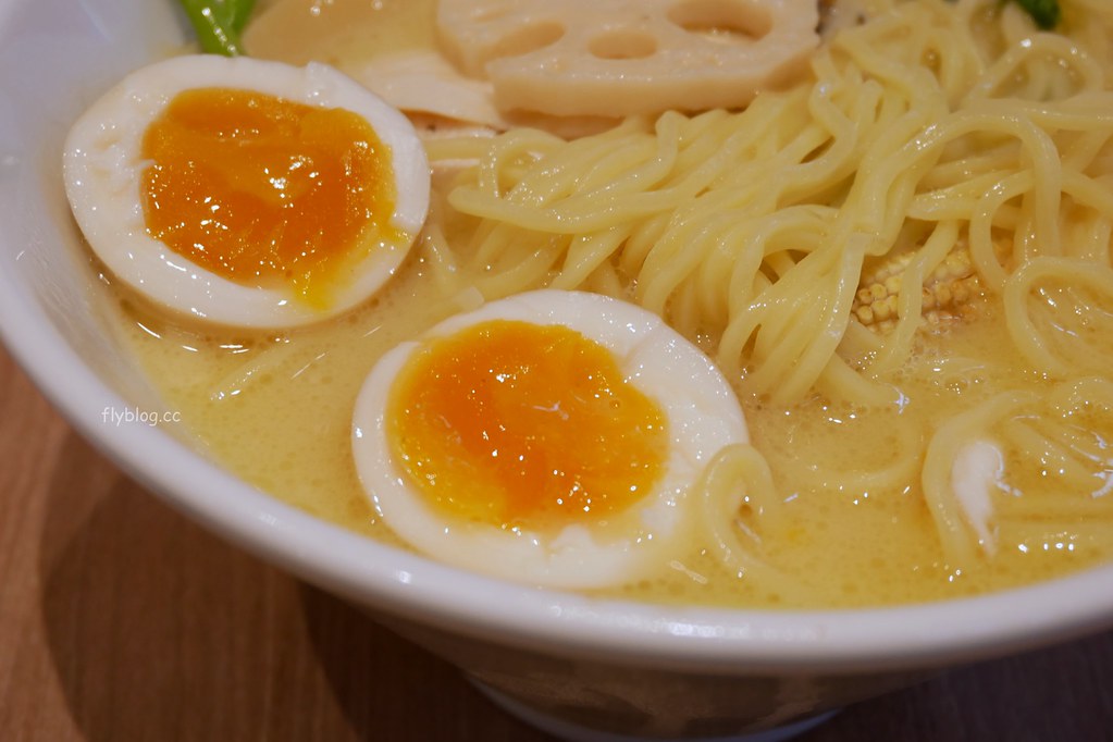 銀座篝拉麵｜銀座東京米其林紅色指南推薦，海外第一間分店台中三井outlet @飛天璇的口袋