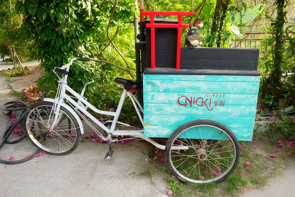 【台中東勢】里趣咖啡 Niki，柳暗花明又一村的咖啡館，IG拍照親子旅遊的好地方 @飛天璇的口袋