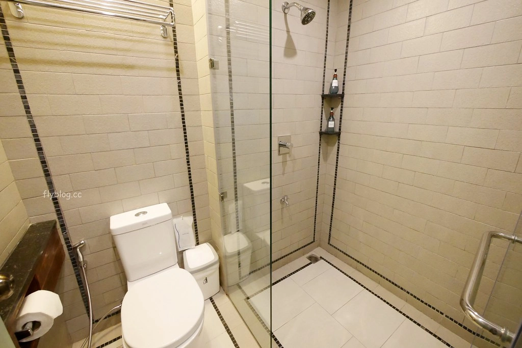 泰國清邁｜寧曼工藝飯店 The Craft Nimman，尼曼路9巷的設計旅店，附近商店咖啡館林立，Maya百貨步行8分鐘 @飛天璇的口袋