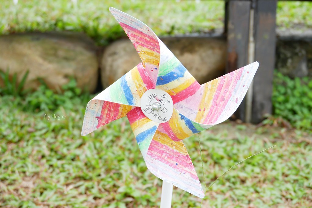 2018臺中藝術季”繽紛風車”裝置藝術┃台中太平：七大裝置藝術上千繽紛風車，屯區藝文中心最新拍照打卡點 @飛天璇的口袋