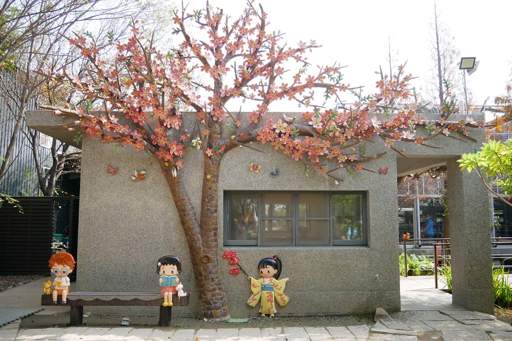 板陶窯交趾剪黏工藝園區：超療癒又童趣的親子旅遊景點~貓咪車站、沙坑、溜滑梯、手作DIY @飛天璇的口袋