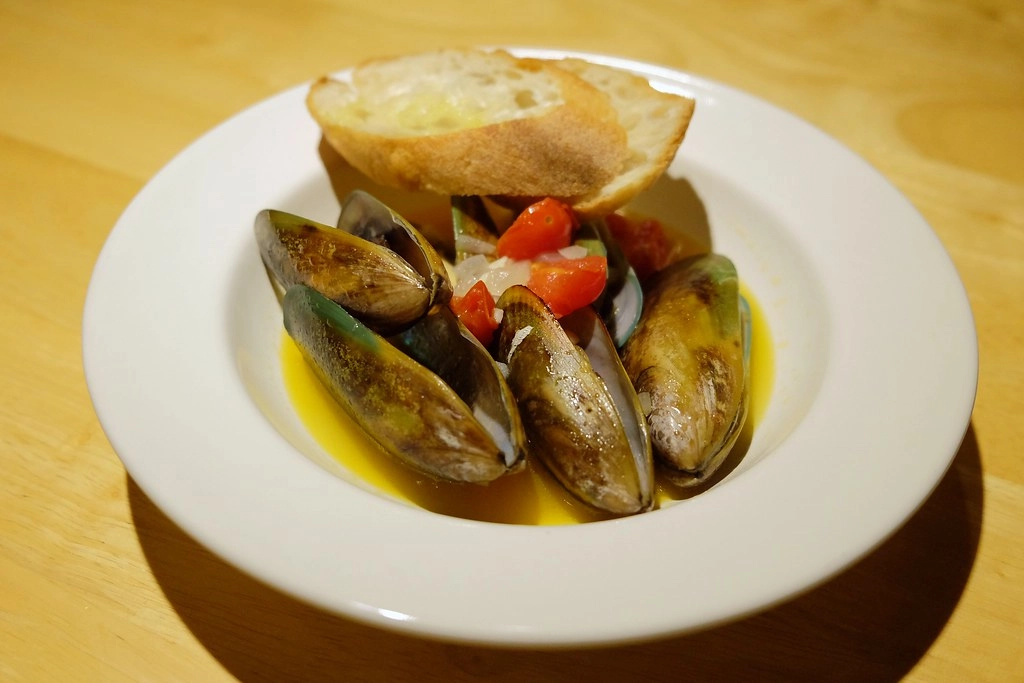 澎湖國際海上花海節：澎湖3天2夜行程~行前需知 x 旅遊景點 x 住宿推薦 x 小吃美食 x 必買伴手禮 @飛天璇的口袋