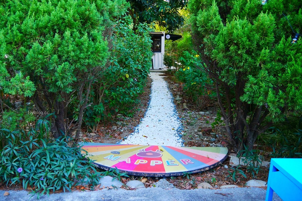 【台中南屯】Mapper Cafe 脈搏咖啡：文青風韓系咖啡館，通往小徑出現夢幻調酒吧 @飛天璇的口袋