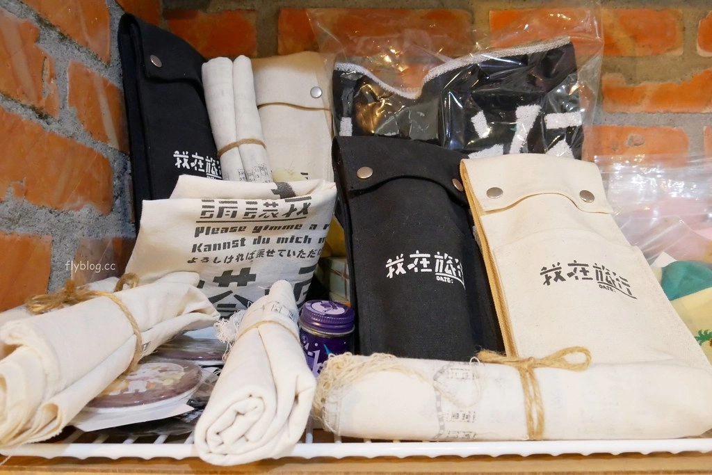 【台中南屯】Mapper Cafe 脈搏咖啡：文青風韓系咖啡館，通往小徑出現夢幻調酒吧 @飛天璇的口袋