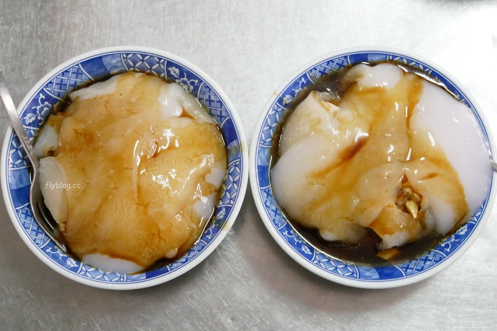 董家肉圓｜水里必吃「董家肉圓」三哥的店，吃完肉圓皮再加大骨湯 @飛天璇的口袋