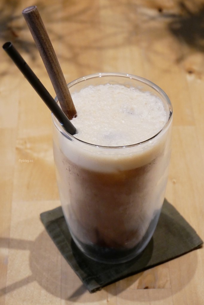 端倪生活｜彰化火車站附近台鐵員工宿舍改建的老宅咖啡館，二訪端倪生活下午茶甜點一樣好吃 @飛天璇的口袋