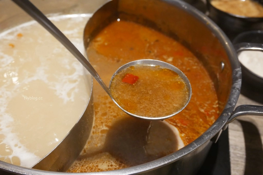 但馬屋涮涮鍋｜台中三井Outlet美食，日本黑毛和牛吃到飽在台第一間分店，日本百年歷史涮涮鍋、壽喜燒連鎖店 @飛天璇的口袋