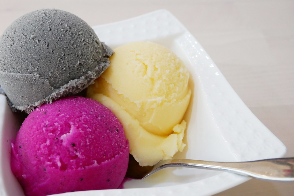 台中大甲｜純粹綿綿冰，使用當季水果、自家手工製冰，好吃健康沒有添加物 @飛天璇的口袋