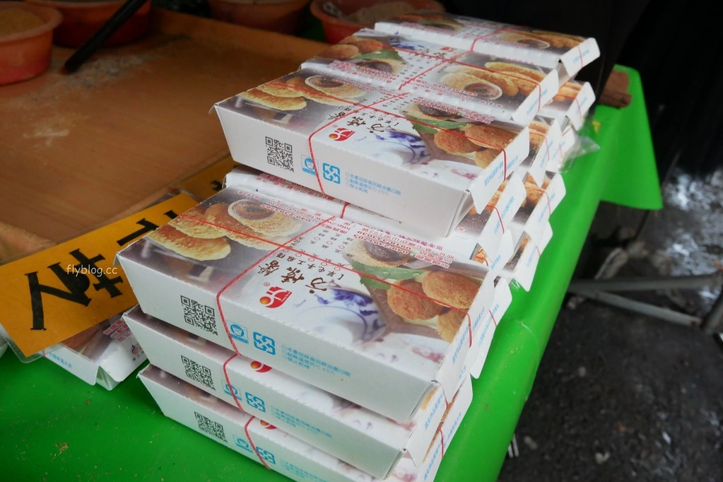 台中南屯｜雅馨草屯手工麻糬．週六限定！南屯市場手工麻糬，師出草屯方愫馨 @飛天璇的口袋