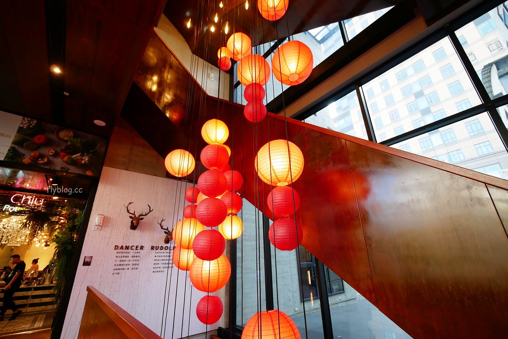 I PLAZA．愛廣場┃台中北區：集聚台中多家最潮的打卡名店，一中商圈愛廣場美食小吃懶人包 @飛天璇的口袋