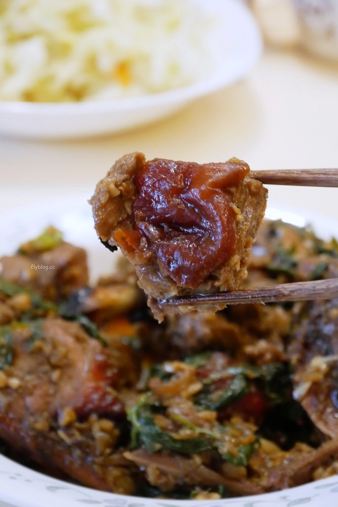 台中北屯｜金饌烤鴨．網路票選全台烤鴨第二名，一鴨二吃還有干鍋燒鴨 @飛天璇的口袋