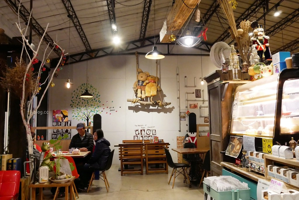 【台中東勢】里趣咖啡 Niki，柳暗花明又一村的咖啡館，IG拍照親子旅遊的好地方 @飛天璇的口袋