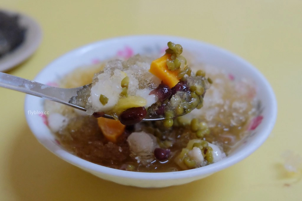 彰化員林｜番薯市八寶圓仔冰，員林也有好吃燒麻糬，夏天品嚐古早味湯圓八寶冰 @飛天璇的口袋