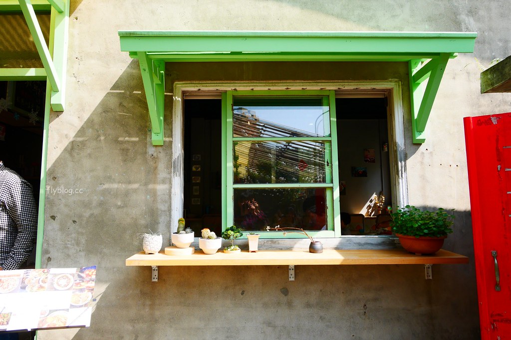 北屯新村 臺中市眷村文物館｜充滿懷舊風情與童趣，北屯空軍眷村改建藝文區 @飛天璇的口袋