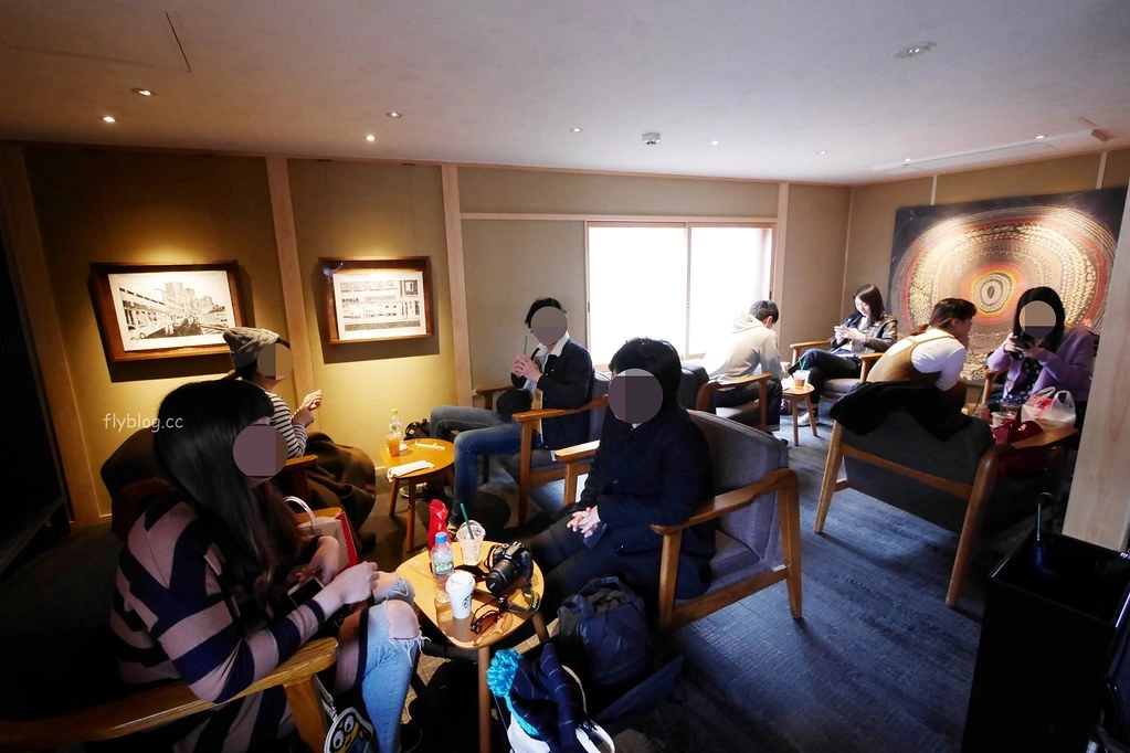 日本京都｜二年坂星巴克．全球唯一有榻榻米座椅的星巴克，京都二年坂ヤサカ茶屋店 @飛天璇的口袋