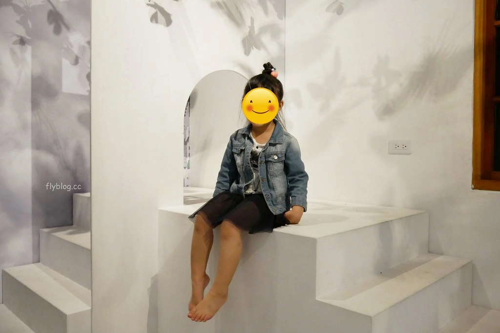 台中清水｜海灣繪本館：走進充滿童趣的海洋世界，老宅改建賦予新生命，館內不定期舉辦活動 @飛天璇的口袋