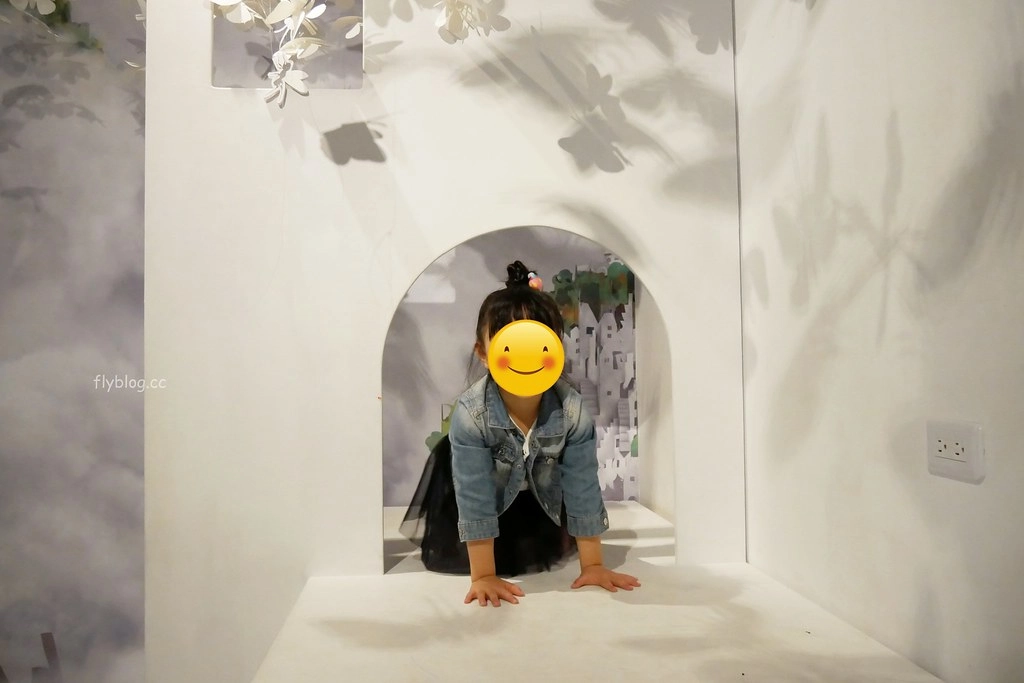 台中清水｜海灣繪本館：走進充滿童趣的海洋世界，老宅改建賦予新生命，館內不定期舉辦活動 @飛天璇的口袋