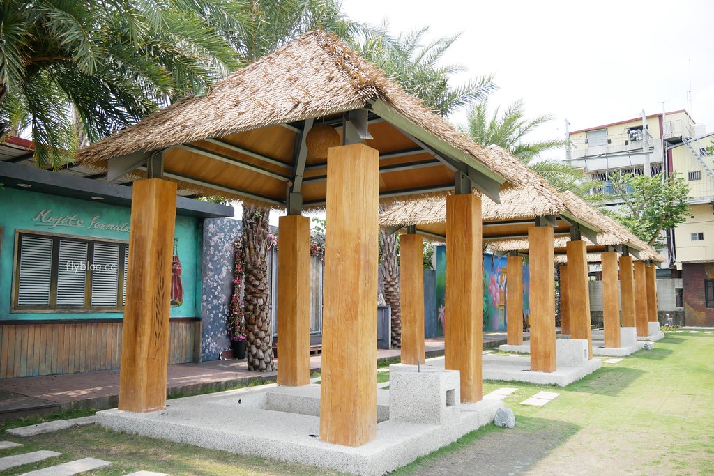 琉璃仙境｜員林超夯拍照景點琉璃仙境，魔戒哈比村、峇里島風餐廳、哥德式教堂、希臘式建築、沙坑大草皮 @飛天璇的口袋