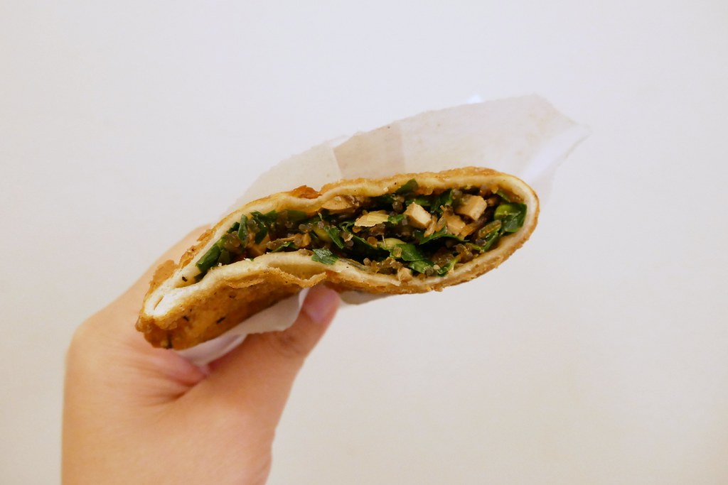 珍北平餡餅店｜在地30年老店，清水人的下午茶，餡餅、韭菜盒子和山東大餅都好吃 @飛天璇的口袋