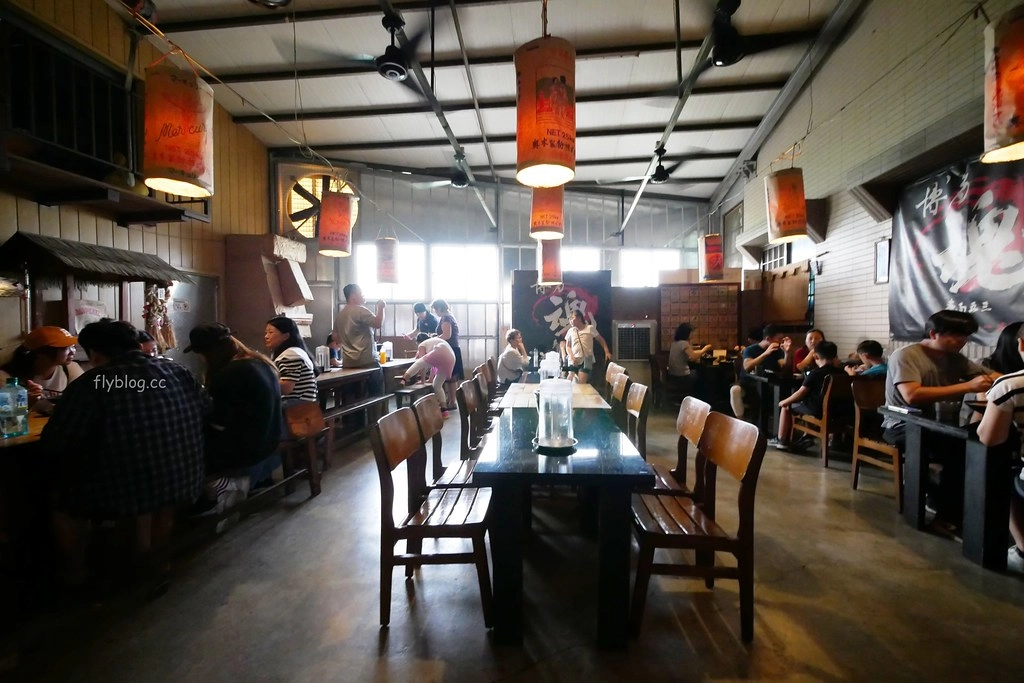 南投草屯｜麵五三屋台拉麵，超隱密的草屯田野拉麵店傳奇，披薩是必點隱藏版美食 @飛天璇的口袋