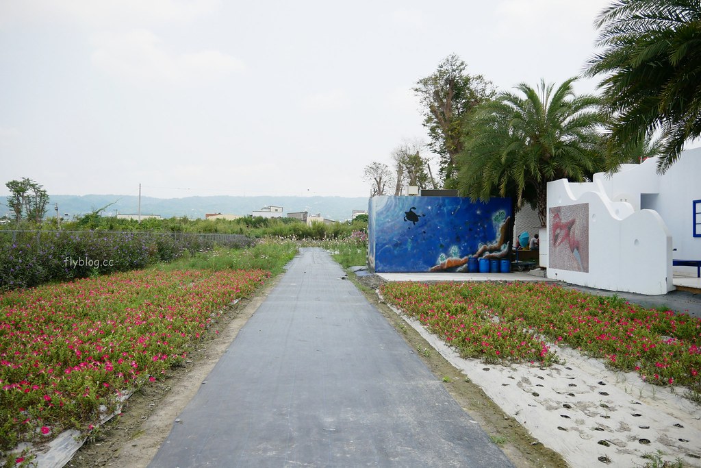 琉璃仙境｜員林超夯拍照景點琉璃仙境，魔戒哈比村、峇里島風餐廳、哥德式教堂、希臘式建築、沙坑大草皮 @飛天璇的口袋