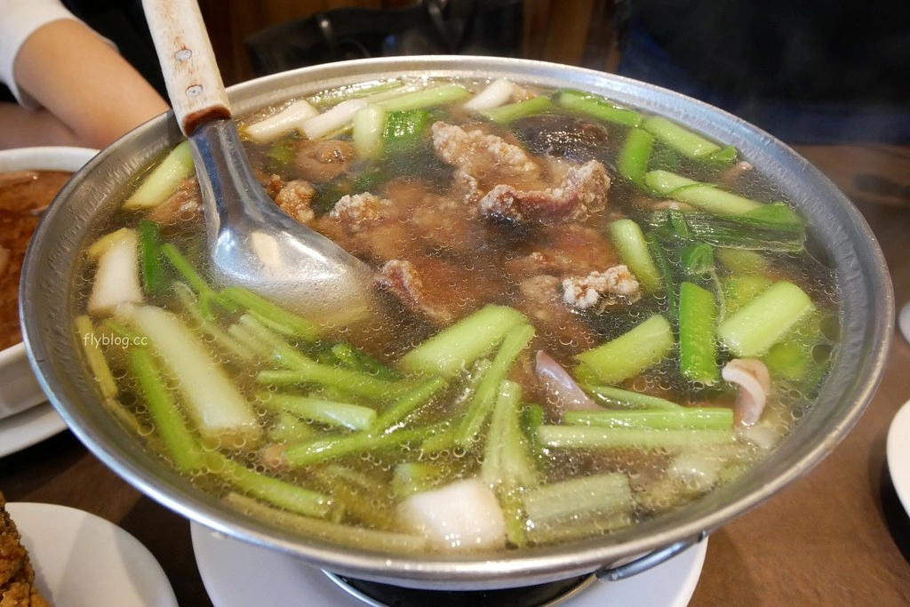 台北士林｜興蓬萊台菜餐廳．台北老字號台菜料理，前總統李登輝和政商名流的最愛 @飛天璇的口袋