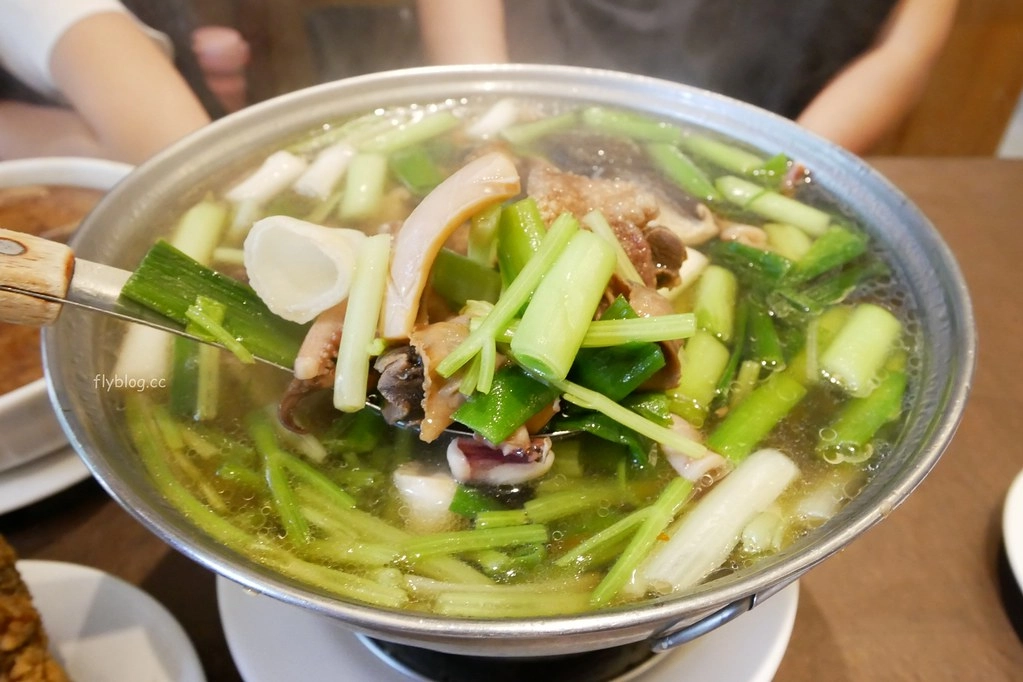 台北士林｜興蓬萊台菜餐廳．台北老字號台菜料理，前總統李登輝和政商名流的最愛 @飛天璇的口袋