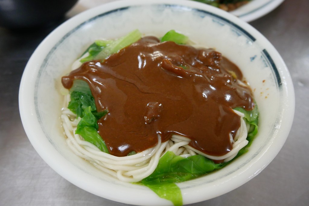 台中西區｜味香鮮肉湯圓．第五市場20幾年傳統麵店，還有古早味三種冰 @飛天璇的口袋