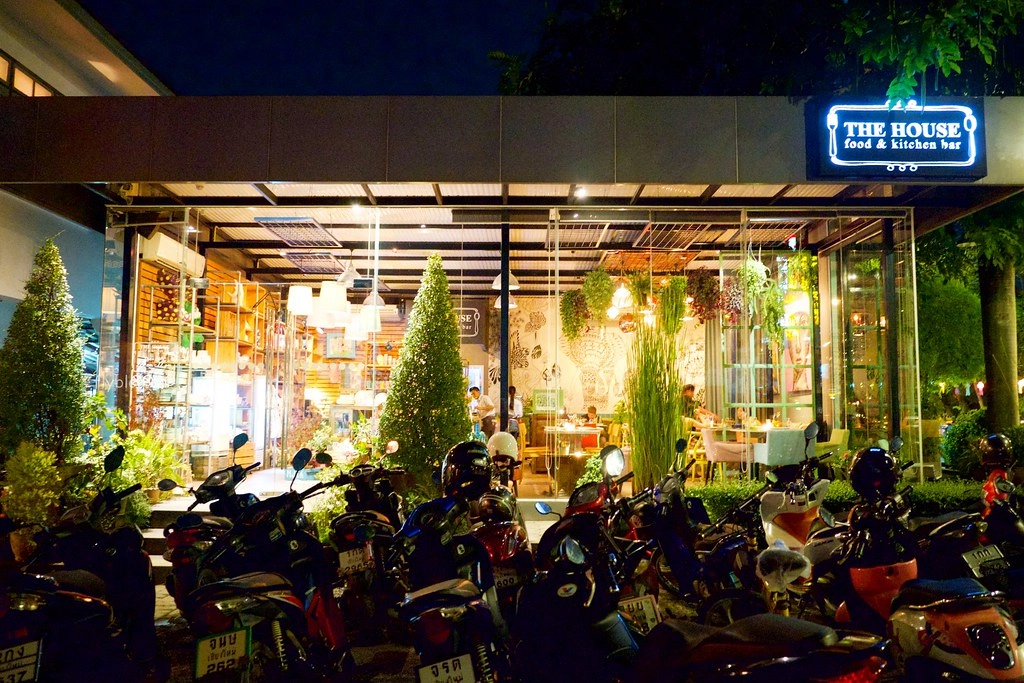 泰國清邁｜The House by Ginger，清邁老城區米其林必比登推薦餐廳，華麗帶有藝廊風格的復合式餐廳 @飛天璇的口袋