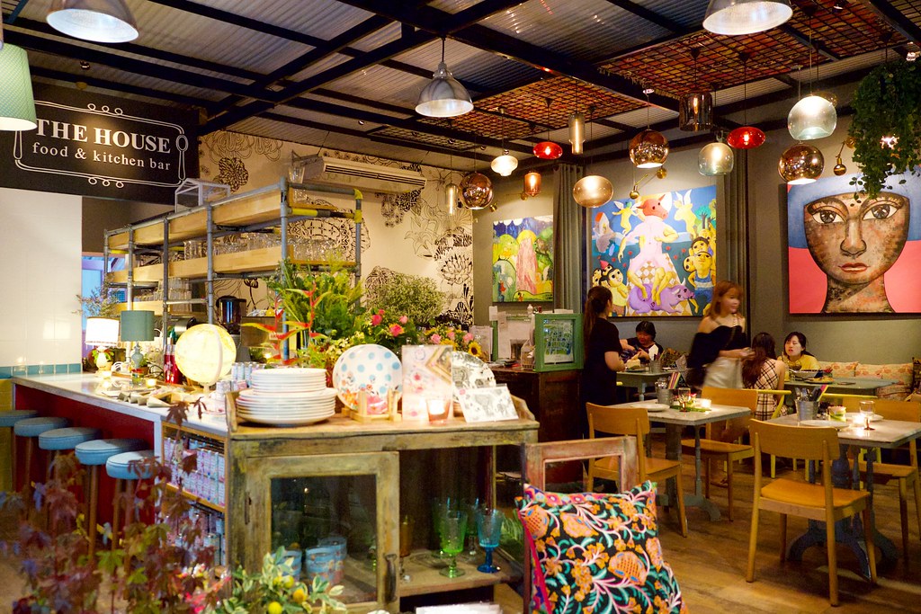 泰國清邁｜The House by Ginger，清邁老城區米其林必比登推薦餐廳，華麗帶有藝廊風格的復合式餐廳 @飛天璇的口袋