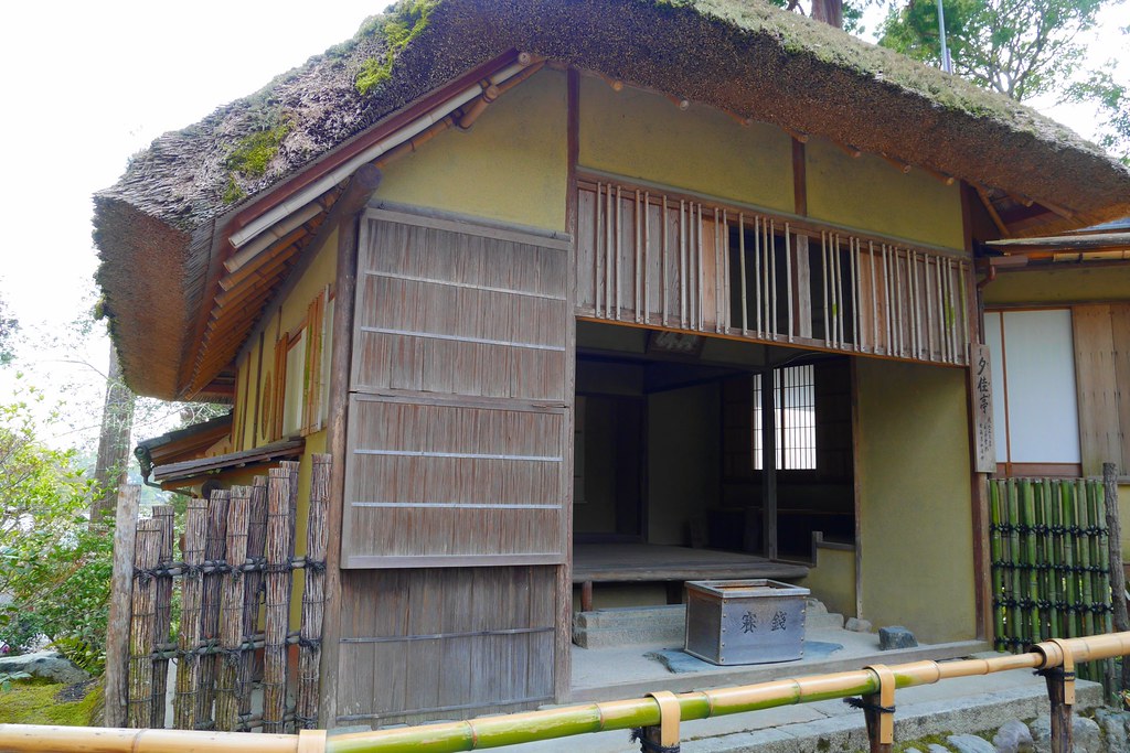 日本京都｜金閣寺｜金碧輝煌的鹿苑寺，京都必遊景點推薦，含金閣寺的交通方式&門票說明 @飛天璇的口袋