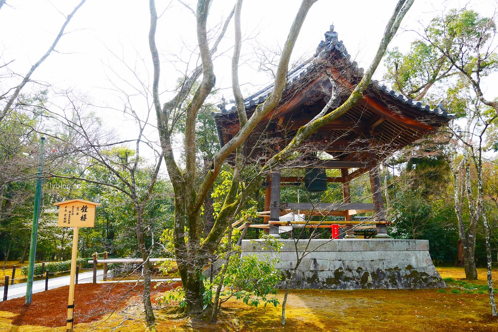 日本京都｜金閣寺｜金碧輝煌的鹿苑寺，京都必遊景點推薦，含金閣寺的交通方式&門票說明 @飛天璇的口袋