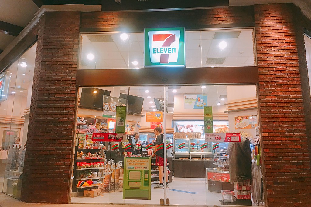 金鴨原創鹹蛋黃零食：新加坡米其林美食節指定零食 X 新加坡必買伴手禮推薦~台灣也買得到了！ @飛天璇的口袋