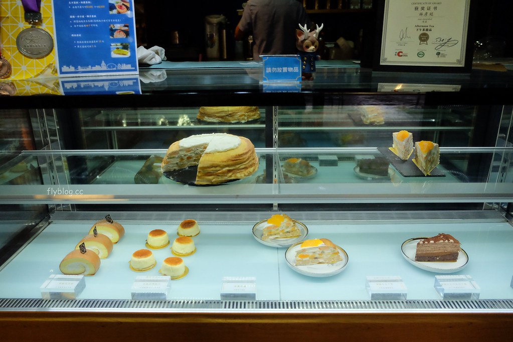 香緹果子⎜台中北屯：網友評價勝過日本Harbs水果千層，位於大坑登山步道口的超好吃甜點店 @飛天璇的口袋