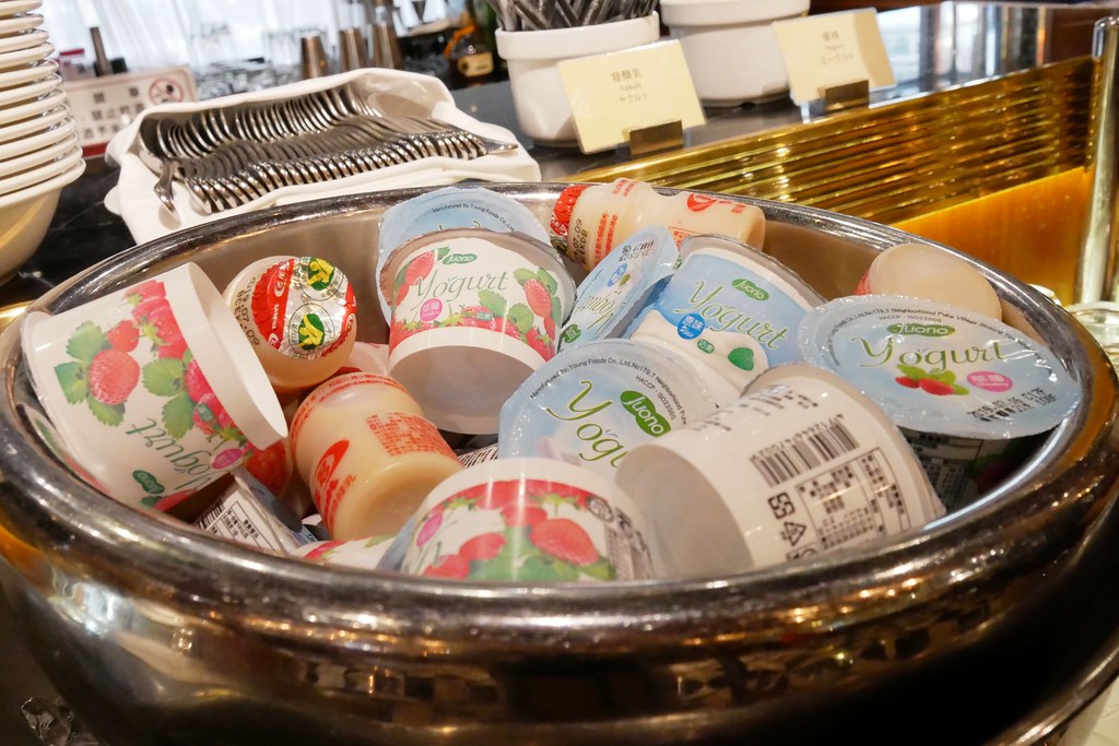 台北中山｜亞都麗緻大飯店，迎接瘋狂暑假季，親子套房還有可愛的帳篷、點心籃、過夜包 @飛天璇的口袋