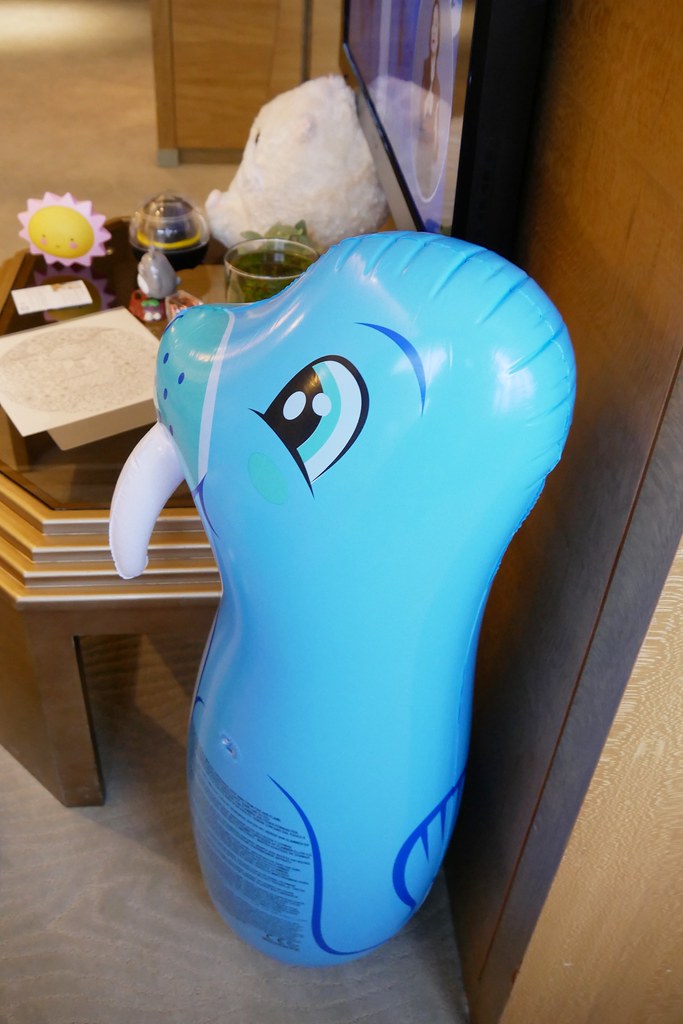 台北中山｜亞都麗緻大飯店，迎接瘋狂暑假季，親子套房還有可愛的帳篷、點心籃、過夜包 @飛天璇的口袋