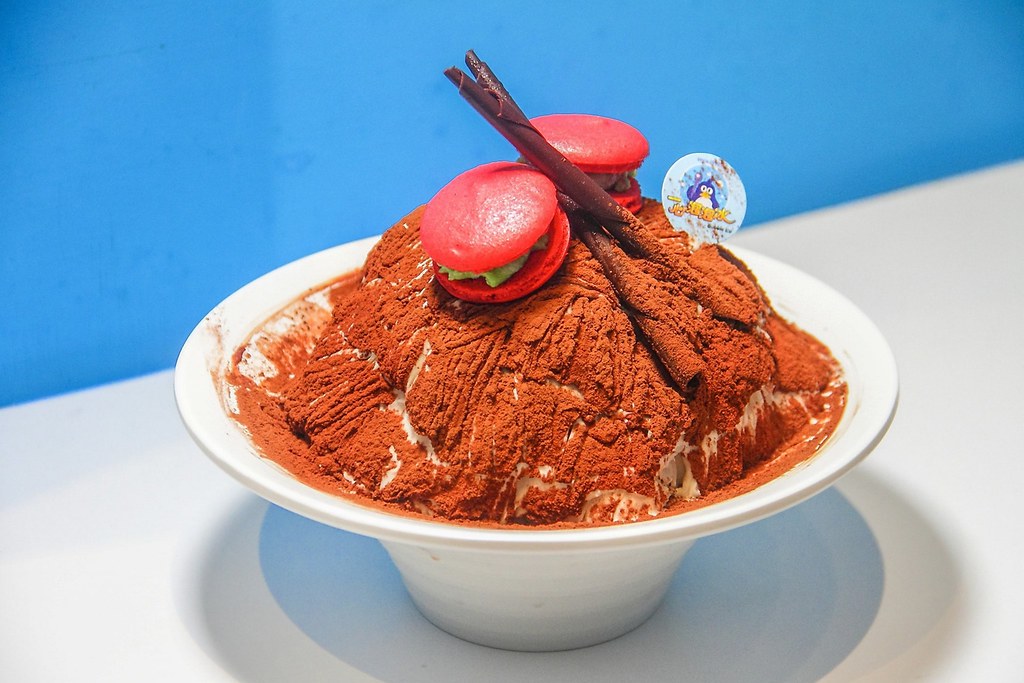 花蓮美食｜一心泡泡冰，甜點也可以變成冰，蒙布朗、提拉米蘇口味，在地30年傳統冰店新風貌 @飛天璇的口袋