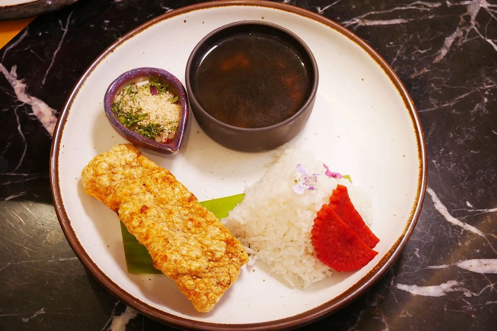 泰國曼谷｜Divana Signature Cafe．餘煙裊裊森林系貴婦下午茶，曼谷Central World百貨一樓 @飛天璇的口袋