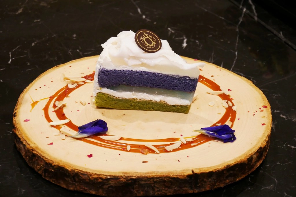 泰國曼谷｜Divana Signature Cafe．餘煙裊裊森林系貴婦下午茶，曼谷Central World百貨一樓 @飛天璇的口袋